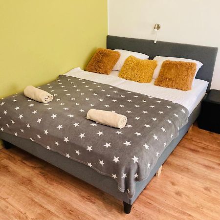 Like Apartman Eger Exterior photo