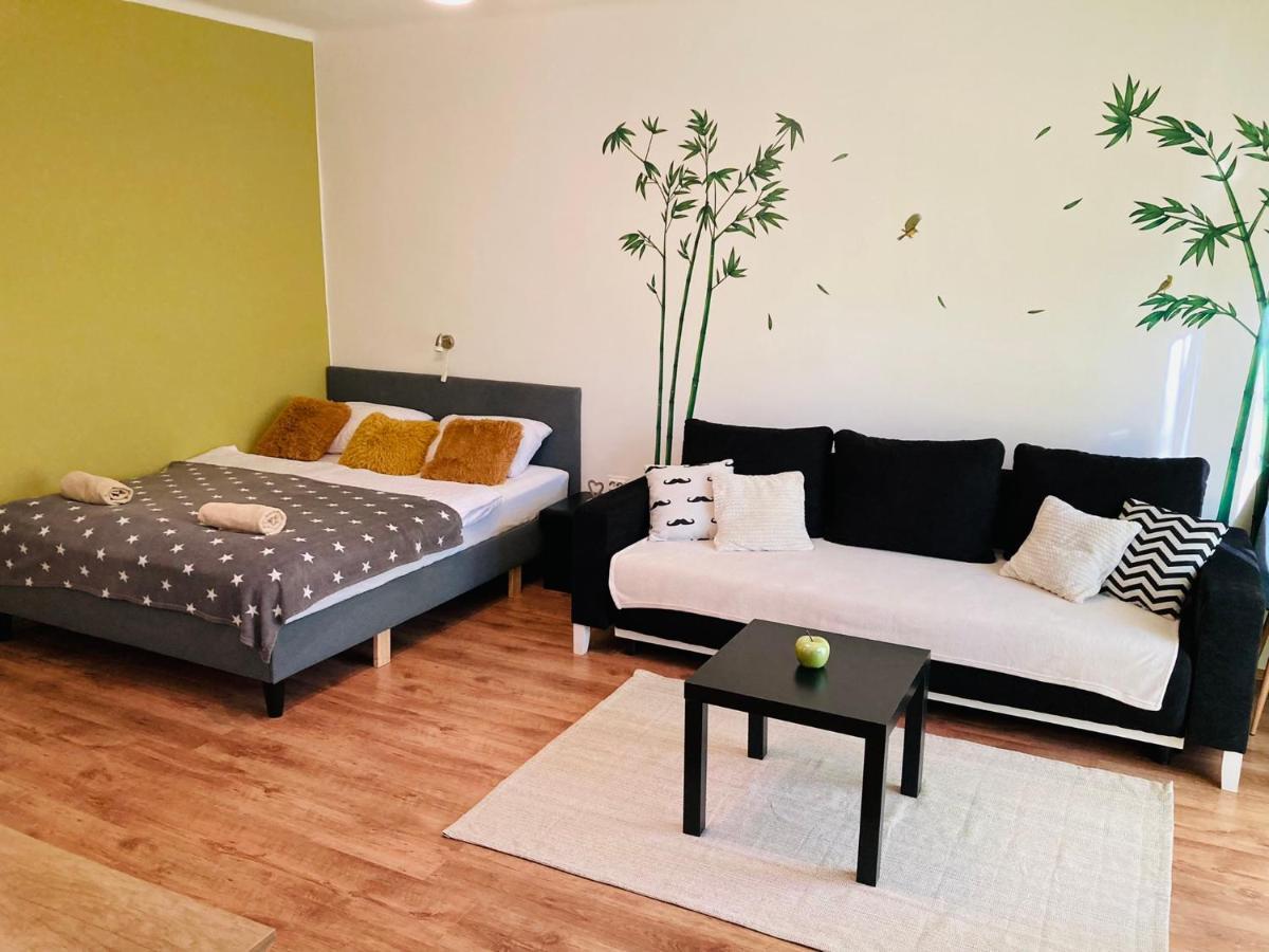 Like Apartman Eger Exterior photo