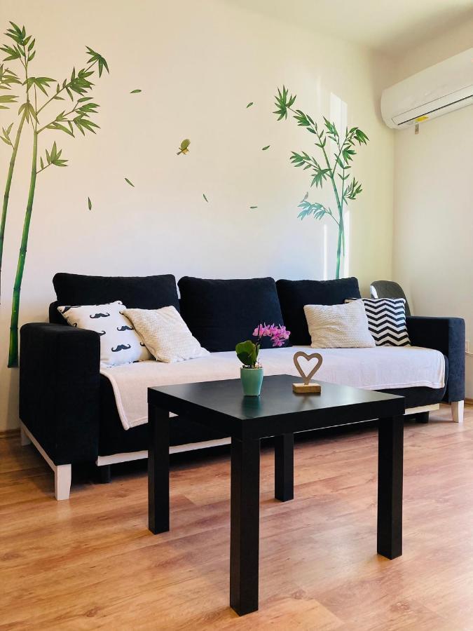 Like Apartman Eger Exterior photo